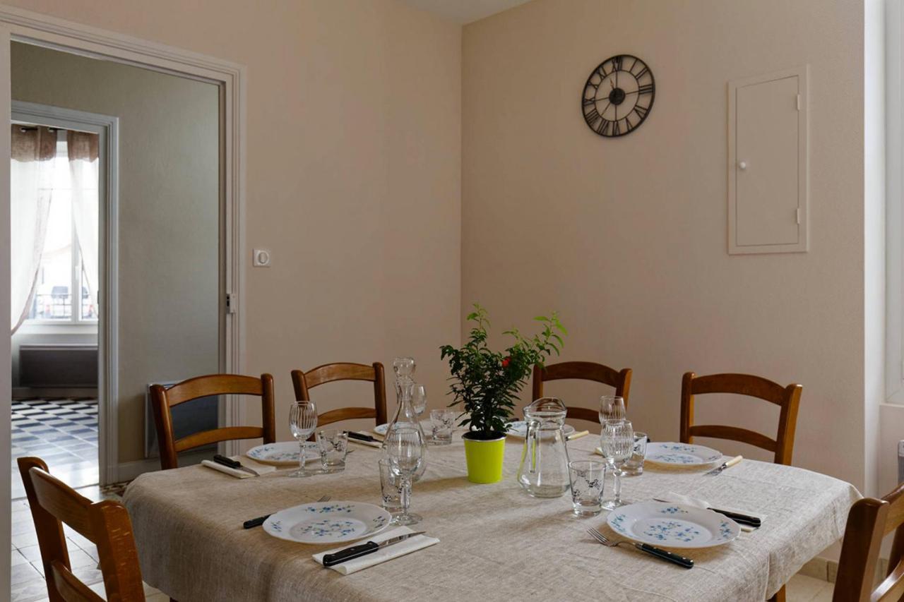 Le Cachet D'Une Maison De Centre-Bourg A Beauvoir-Sur-Mer Exteriör bild